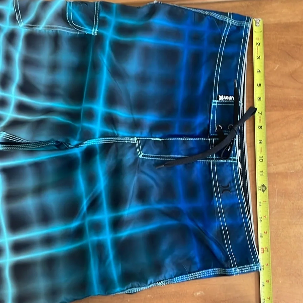 HURLEY Board Shorts Size 34